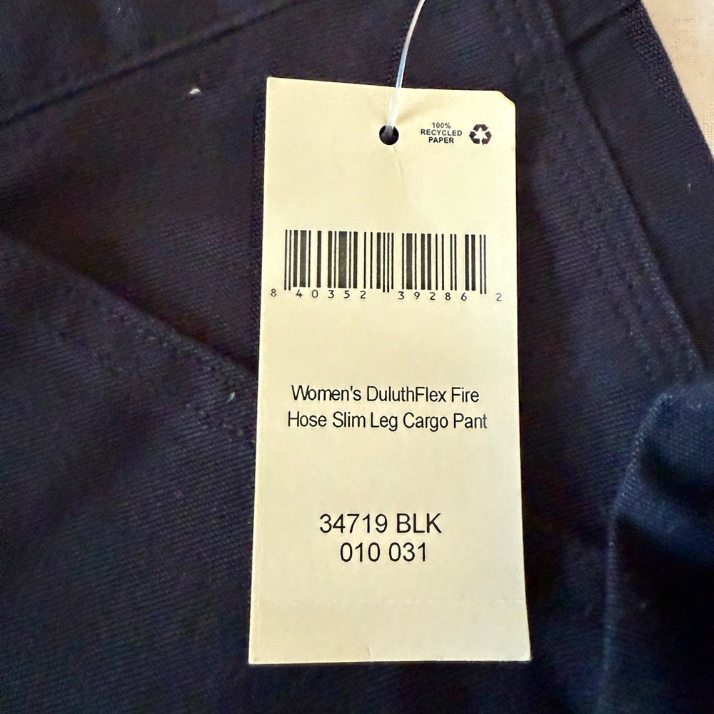Duluth Trading Co Duluthflex Women’s Fire hose Slim Leg Cargo Pants NWT - Picture 3 of 6